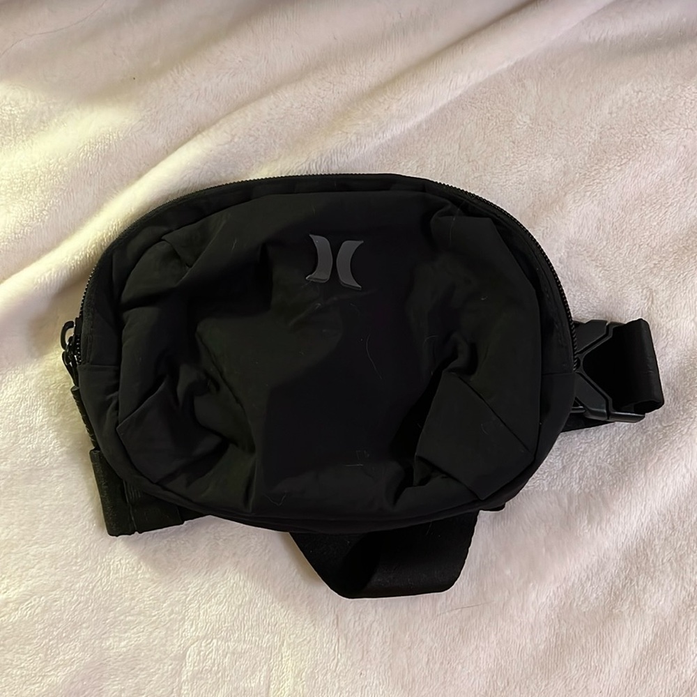 Hurley over the shoulder bag